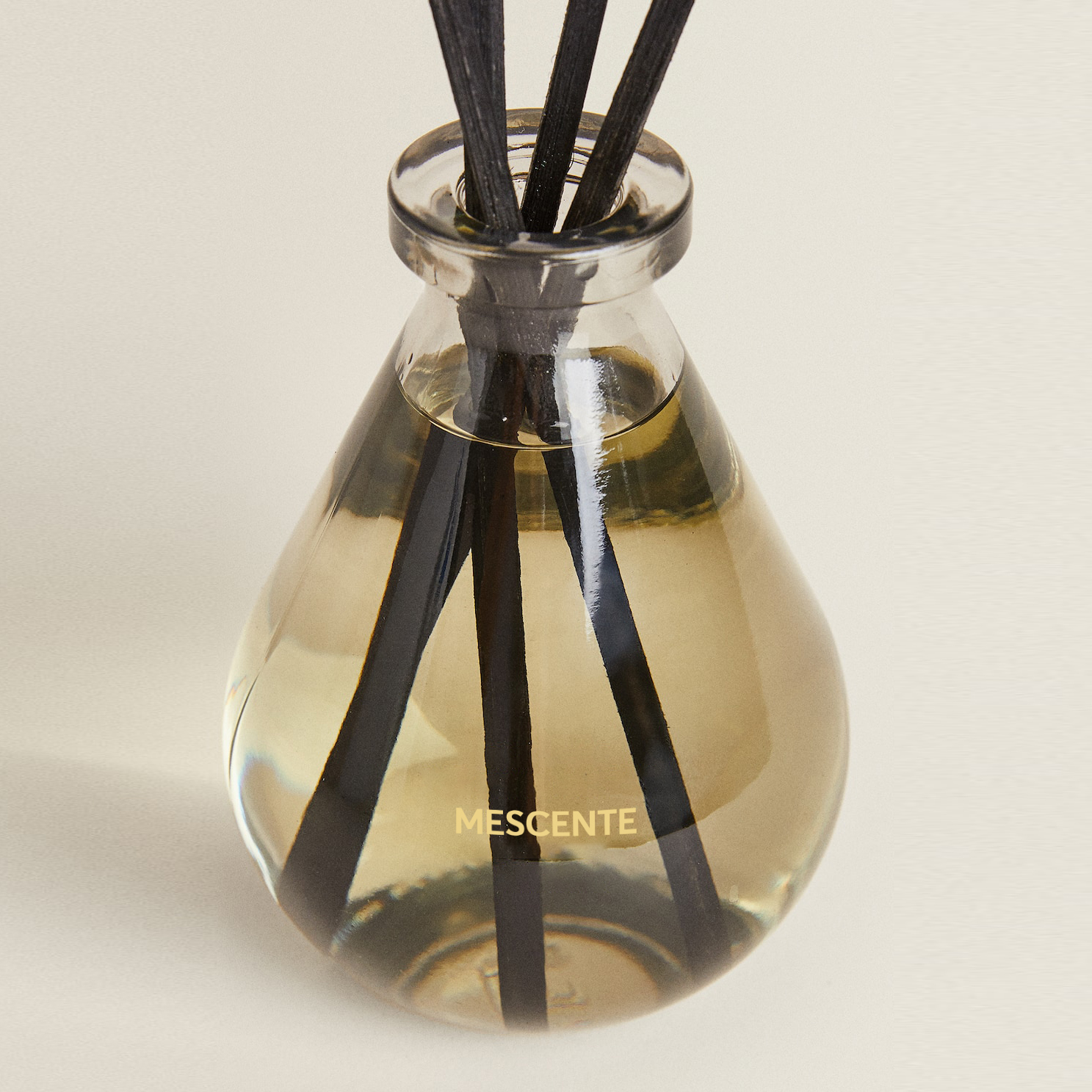 De-kalidad na Bote Luxury Turkey Frascos Vidrio Mini Christmas Home Fragrance Aroma Diffuser Reed Vase