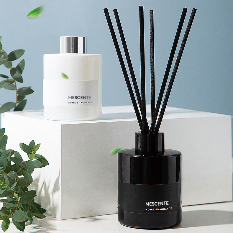 M&Scent Wholesale Luxury Private Label Decorative Flower Stick Fiber Reed Diffuser na may Stopper
