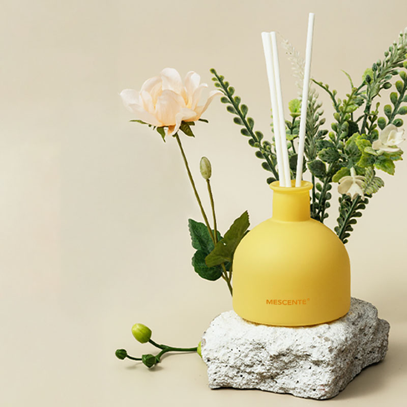 M&Scent hotsale luxury fragrance aroma essential oil reed diffuser na may rattan sticks