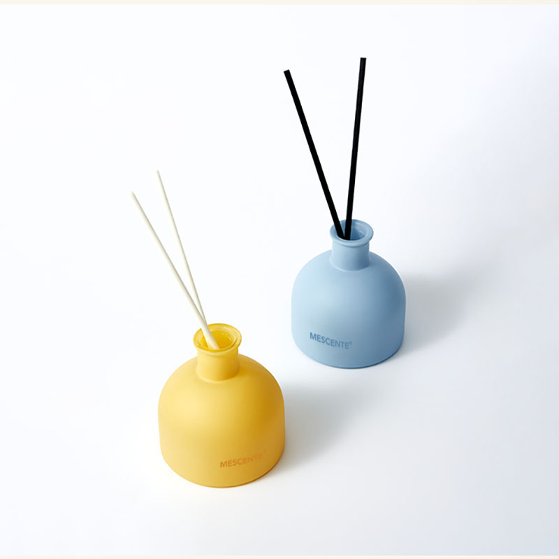 M&Scent hotsale luxury fragrance aroma essential oil reed diffuser na may rattan sticks