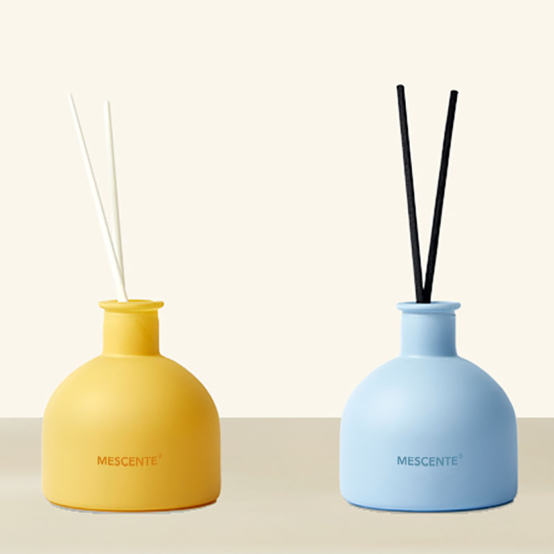 M&Scent hotsale luxury fragrance aroma essential oil reed diffuser na may rattan sticks