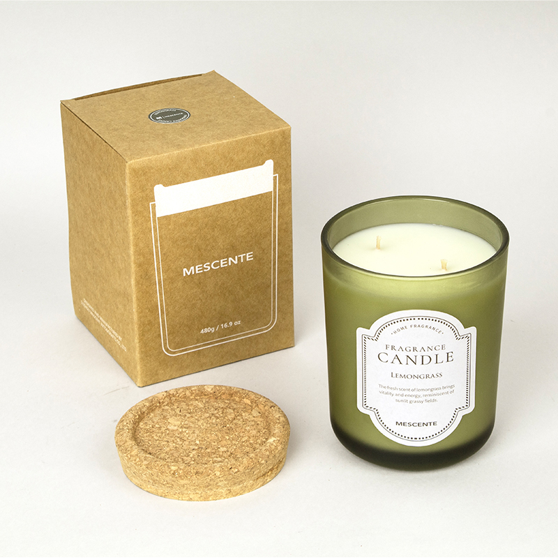 Paano Tinitiyak ang De-kalidad na Soy Wax at Fragrance Consistency sa Bulk Scented Candles in Jars?