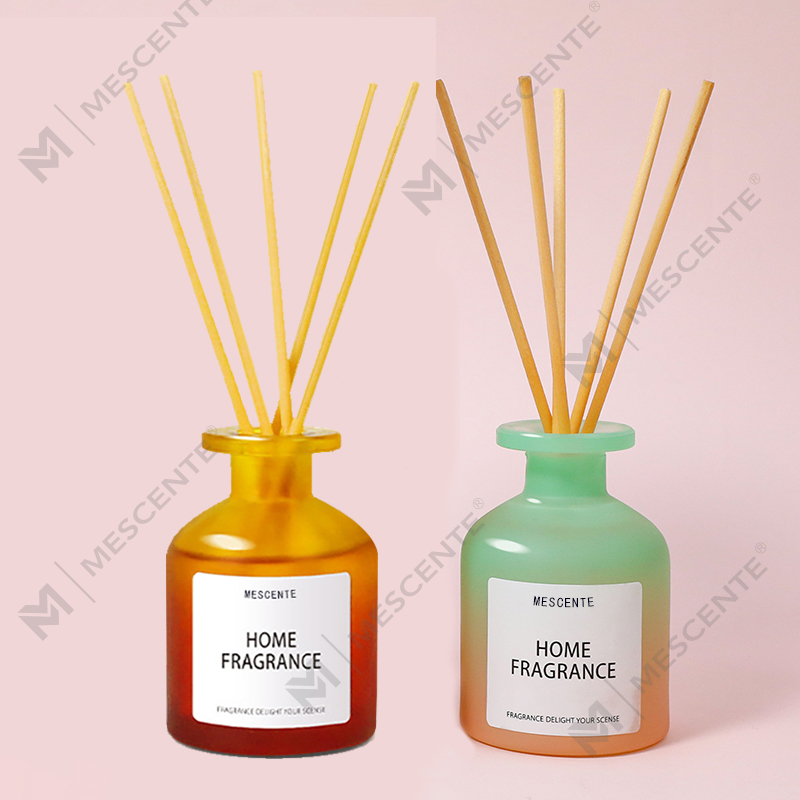 Pakyawan Natatanging Bote ng Bote na Pabango Mga Bulaklak Reed Diffuser Oil Refill Sa Mga Packaging Box Gift Set
