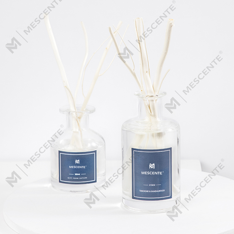 M&Scent Wholesale Luxury Glass Bottle 2025 Bagong Pagdating Pinakabagong Disenyo Reed Diffuser