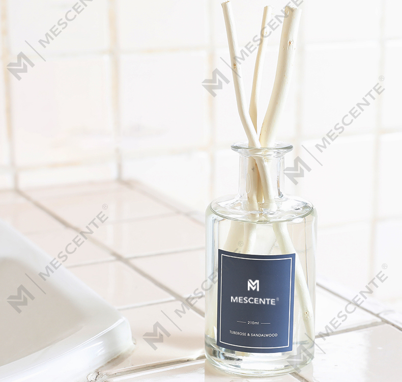 M&Scent Wholesale Luxury Glass Bottle 2025 Bagong Pagdating Pinakabagong Disenyo Reed Diffuser