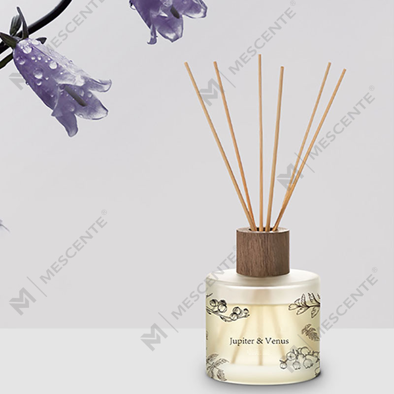 M&Scent Wholesale Luxury Custom Decorative Amber Glass Walang Sunog Natatanging Transparent Floral Aroma Reed Diffuser