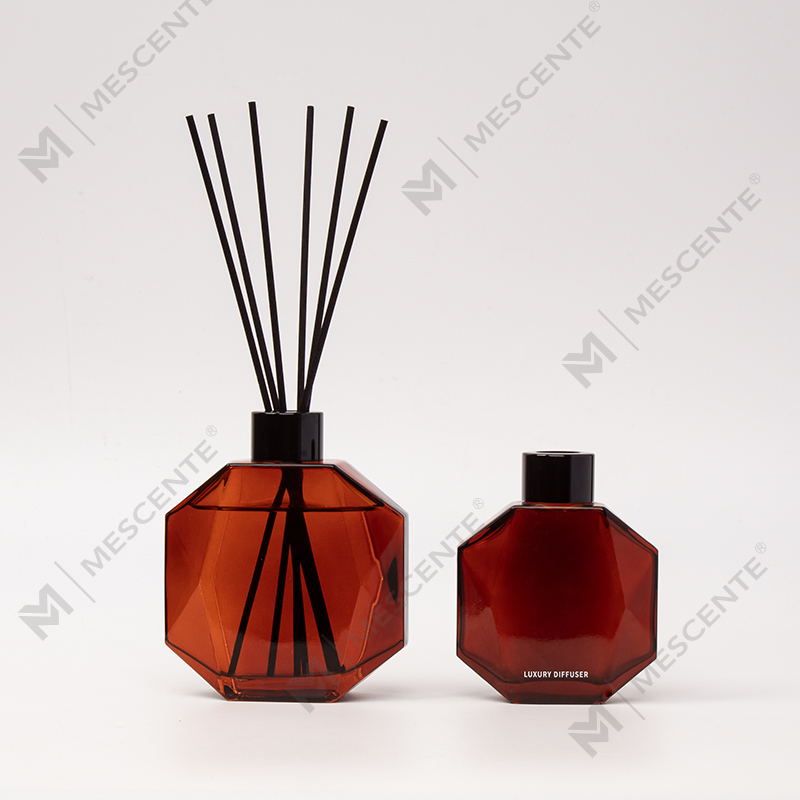 M&Scent Wholesale Luxury Custom Mini Bottle Aromatherapy Reed Diffuser Oil na may Gift Box