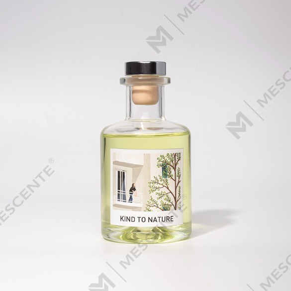 M&Scent Luxury 200ml Customized White Bottle Wooden Sticks Reed Diffuser na may Box
