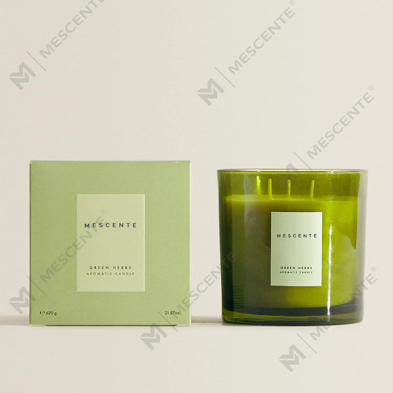 Ang Luxury Scented Candles ay isang mahalagang bahagi ng isang mahusay na na-curate na koleksyon ng palamuti sa bahay