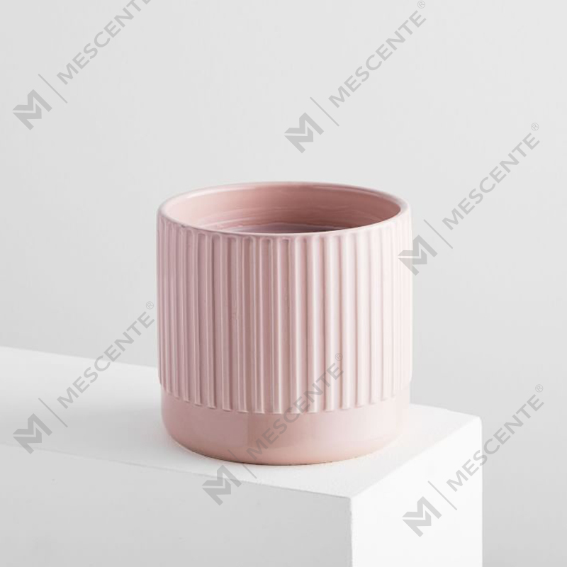 Pasadyang Tindahan na Nagbebenta ng Walang Label Fluted Pink Ceramic Trio Amber Scented Soy Candle