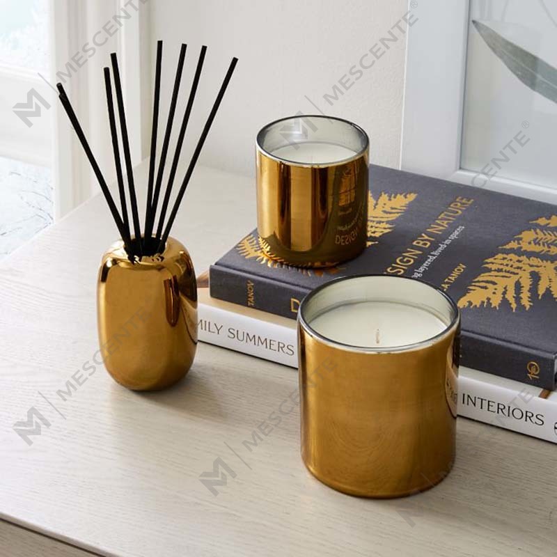 Amazon Luxury Custom Gold Print Logo Black Glass Jar Scented Soy Wax Candle Dekorasyon Set ng Regalo