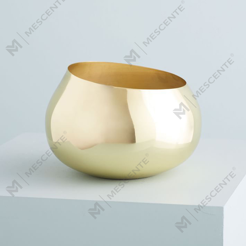 pakyawan na kulay luxury pribadong label Angled Metal Round Scented Candles